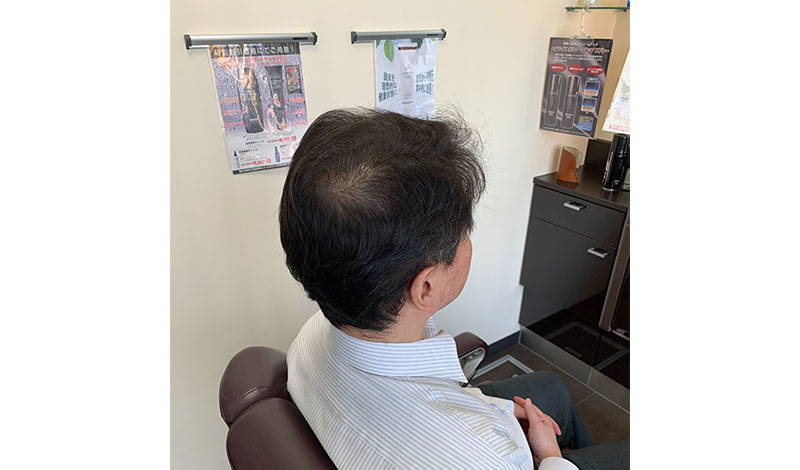 施術モデル 右後ろ